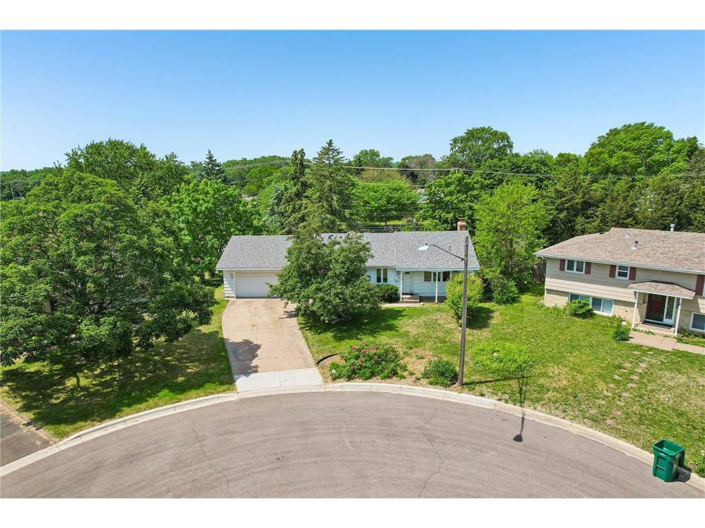 8328 Ewing Road Bloomington MN 55431 7068665 image49