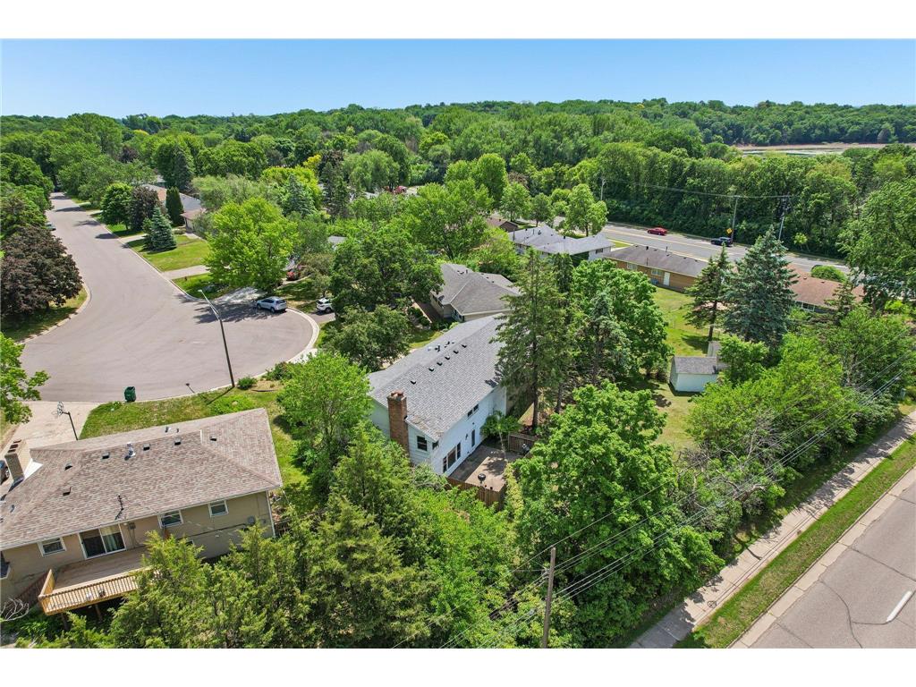 8328 Ewing Road Bloomington MN 55431 7068665 image54