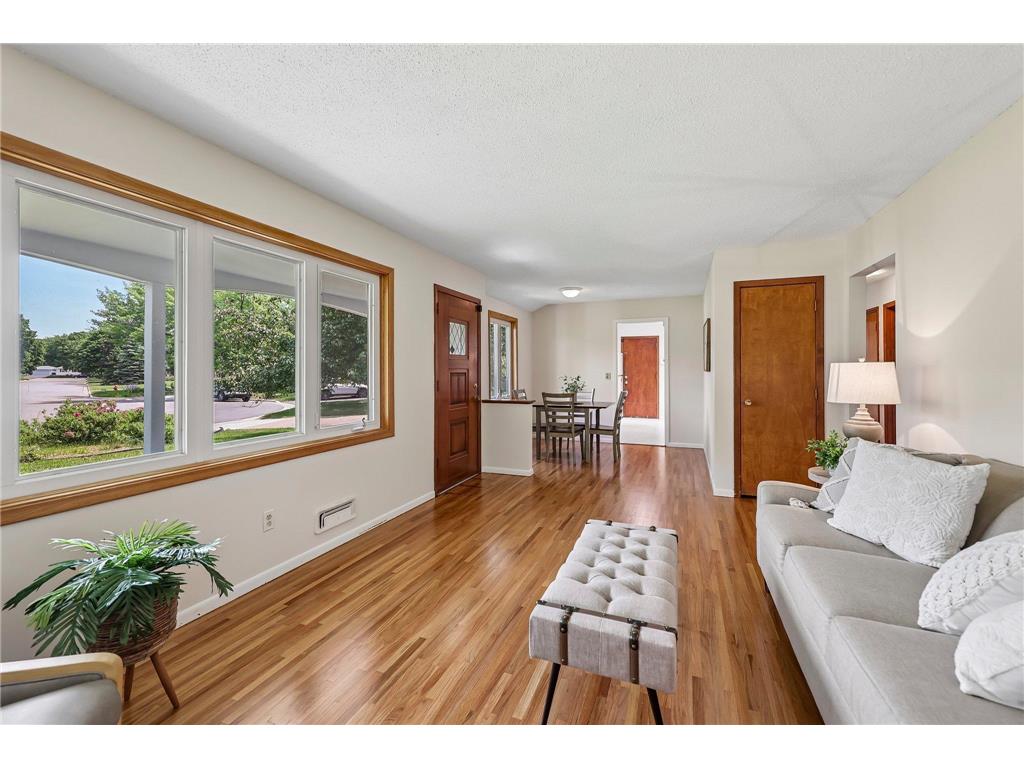 8328 Ewing Road Bloomington MN 55431 7068665 image7