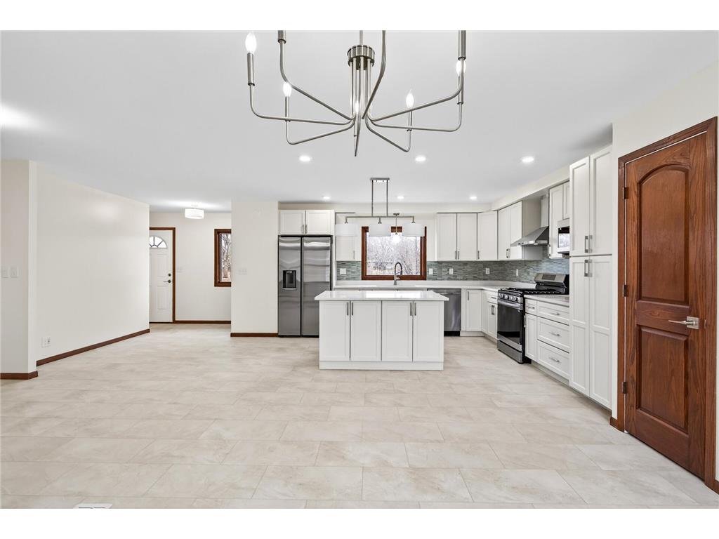 8328 Johnson Circle Bloomington MN 55437 7039300 image10