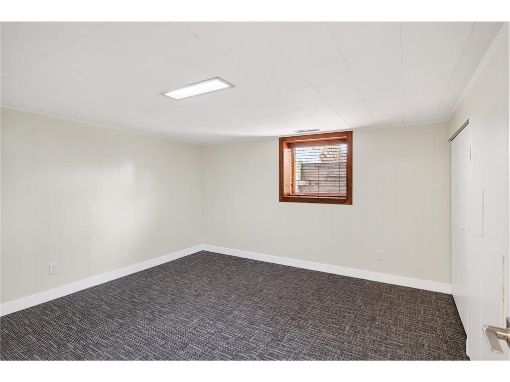 8328 Johnson Circle Bloomington MN 55437 7039300 image21