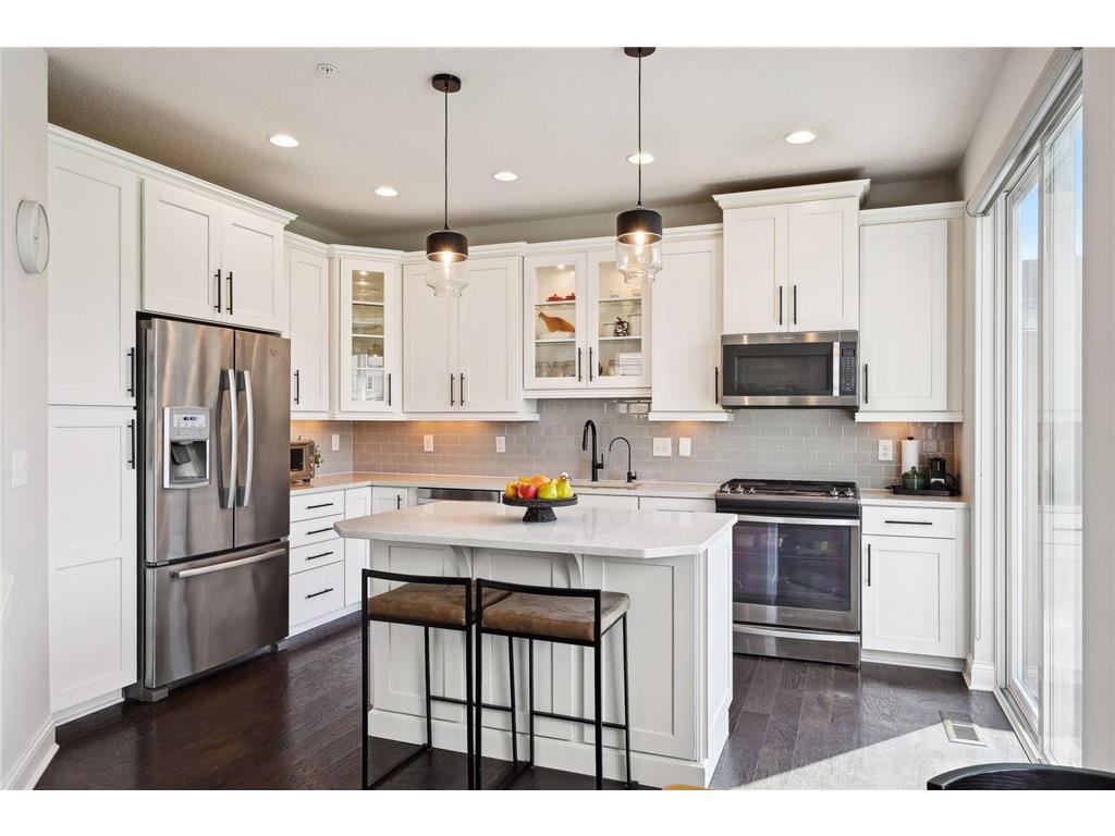 8329 Goldenrod Lane N Maple Grove MN 55369 7105233 image1