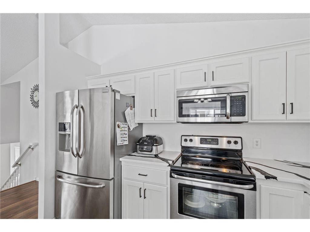 833 102nd Lane NE Blaine MN 55434 7000804 image10