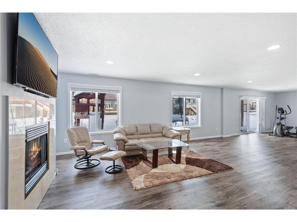 833 102nd Lane NE Blaine MN 55434 7000804 image28