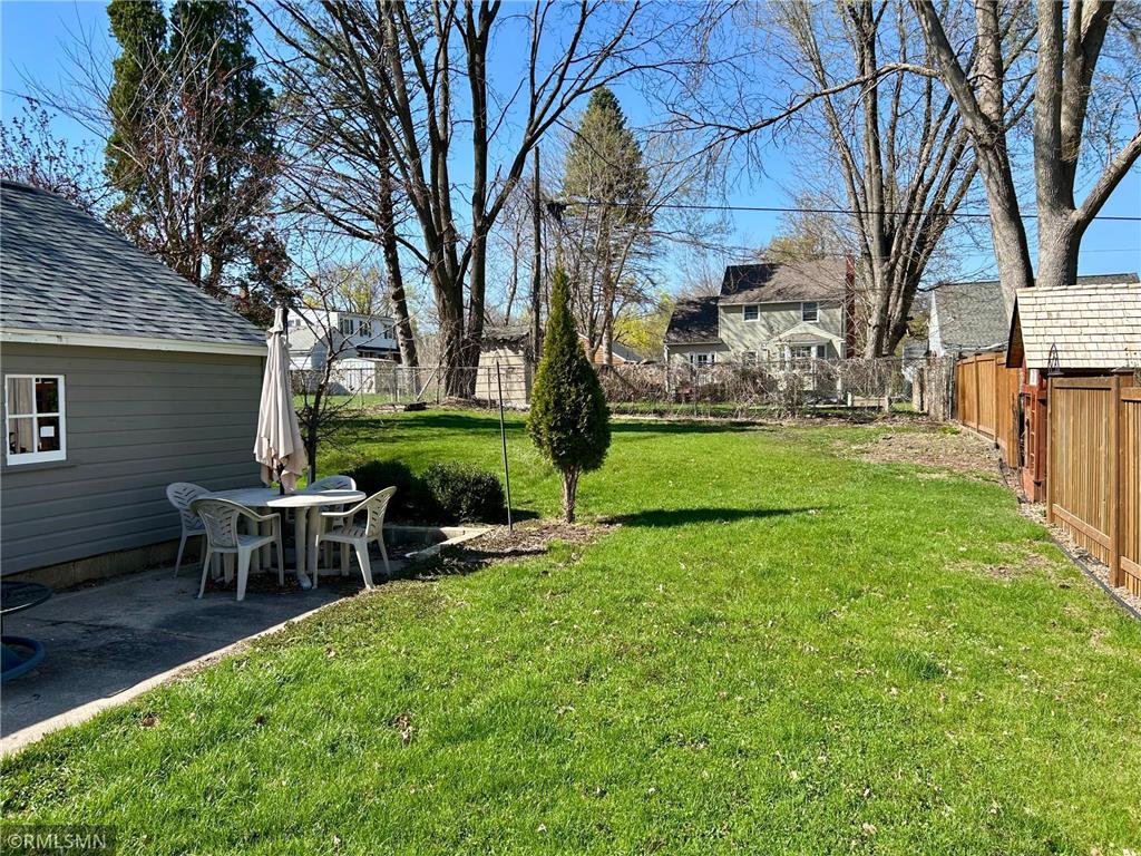 833 10th Street NW Rochester MN 55901 7051940 image23
