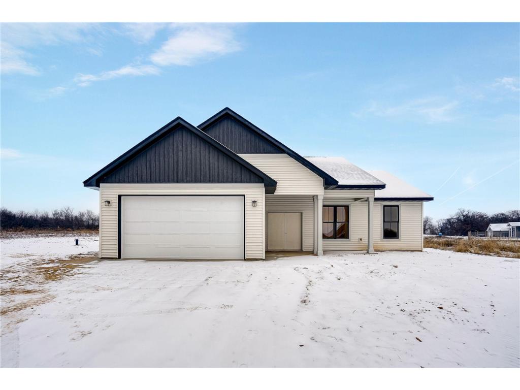 833 223rd Street Osceola WI 54020 6463565 image1