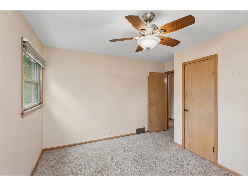 833 9th Avenue SW Faribault MN 55021 7083386 image15