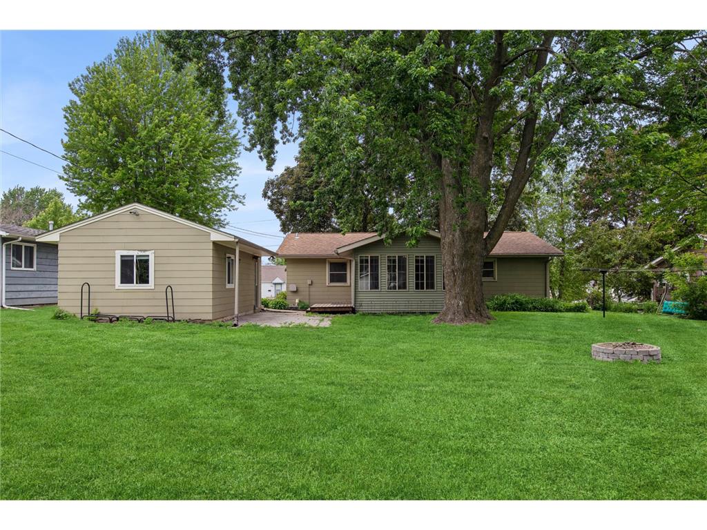 833 9th Avenue SW Faribault MN 55021 7083386 image3