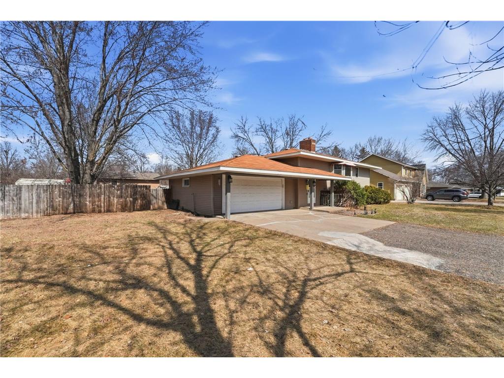 833 Lewis Place Saint Cloud MN 56301 7065499 image3