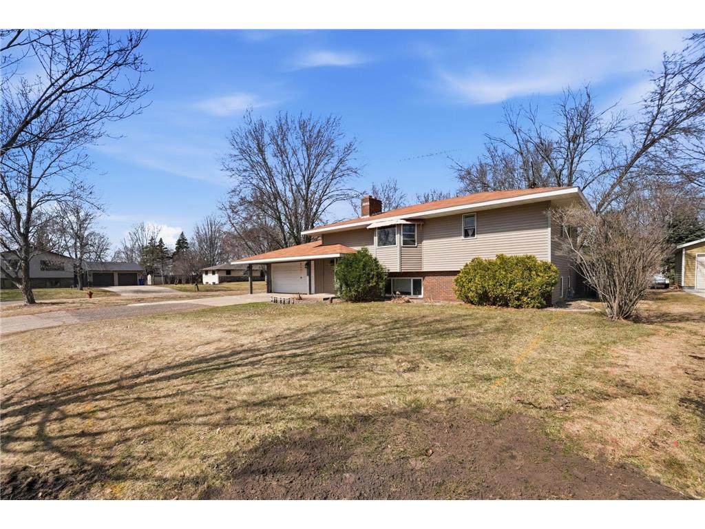 833 Lewis Place Saint Cloud MN 56301 7065499 image4