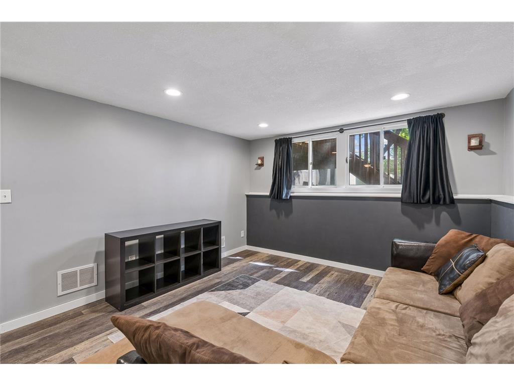 833 Oriole Drive Apple Valley MN 55124 7074158 image27