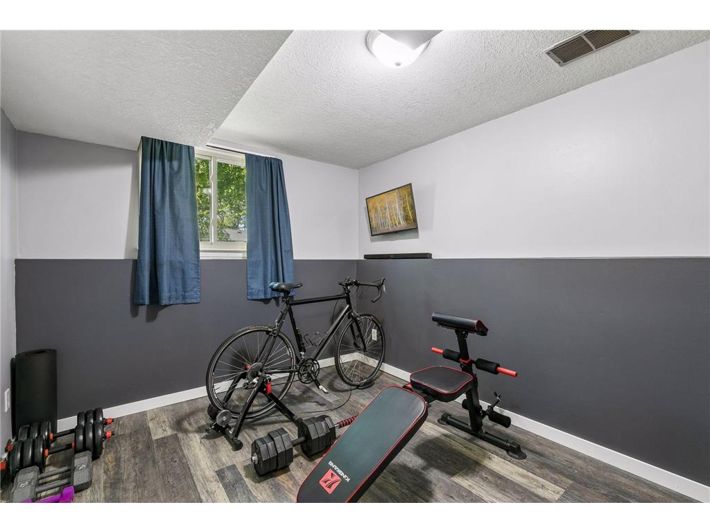 833 Oriole Drive Apple Valley MN 55124 7074158 image32