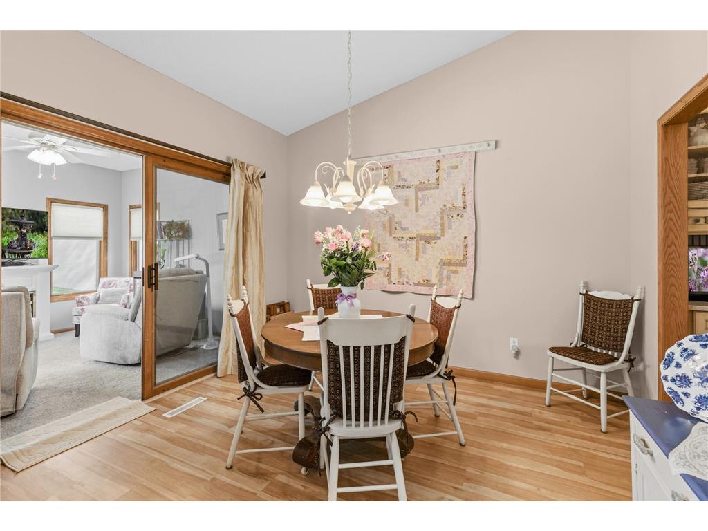 833 Southcross Drive E Burnsville MN 55306 7071825 image12