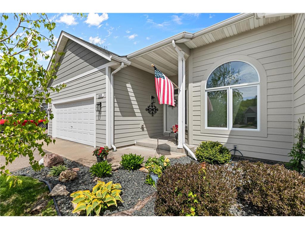 833 Southcross Drive E Burnsville MN 55306 7071825 image2