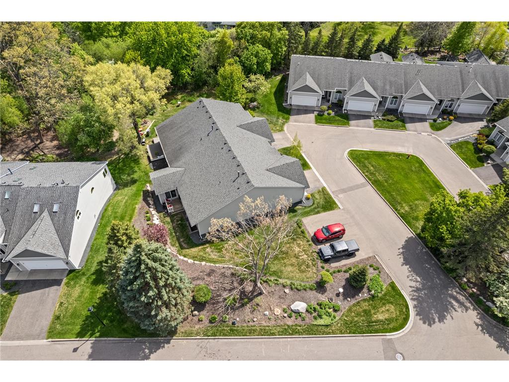 833 Southcross Drive E Burnsville MN 55306 7071825 image27