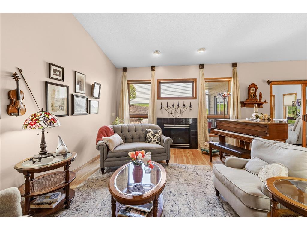 833 Southcross Drive E Burnsville MN 55306 7071825 image6