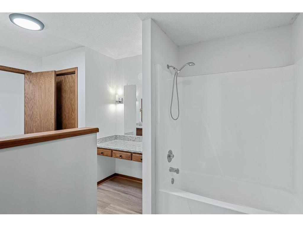 833 Tyrol Lane Shakopee MN 55379 7102990 image23