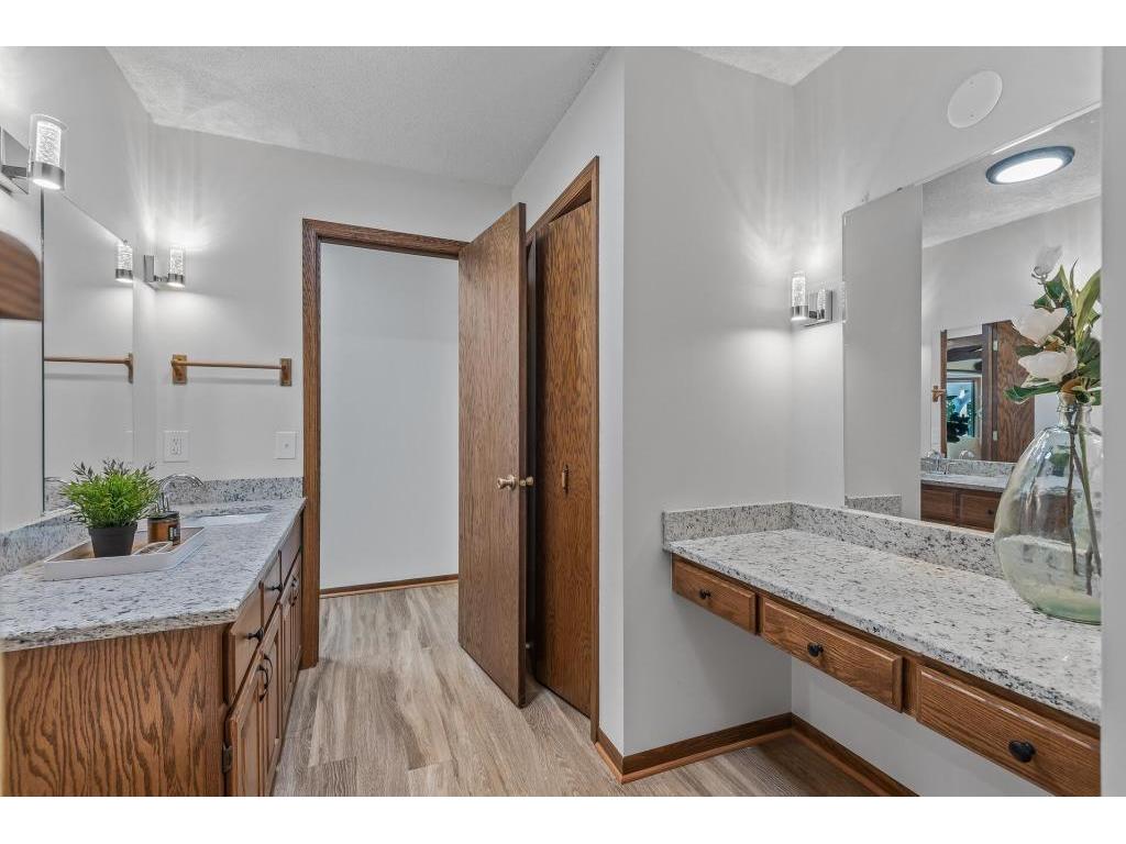 833 Tyrol Lane Shakopee MN 55379 7102990 image25