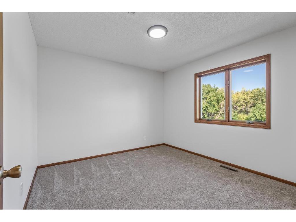 833 Tyrol Lane Shakopee MN 55379 7102990 image26