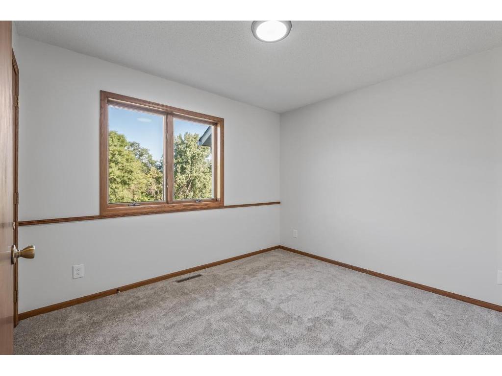 833 Tyrol Lane Shakopee MN 55379 7102990 image28