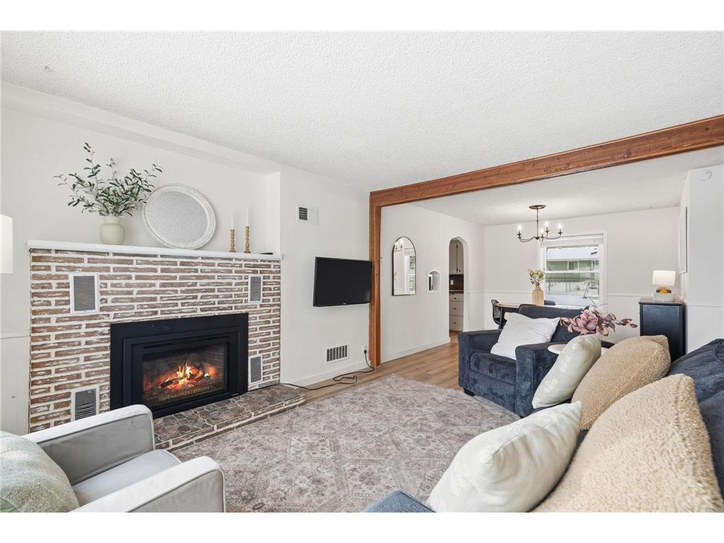 833 Upland Avenue NW Elk River MN 55330 6816297 image8