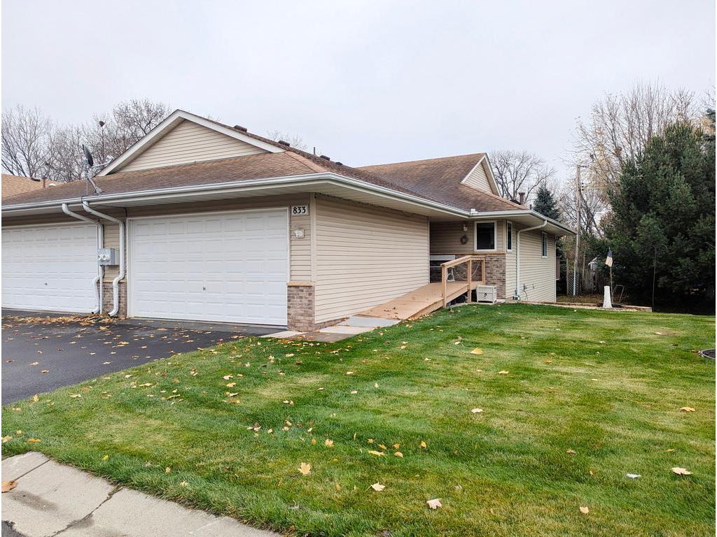 833 White Oak Court New Brighton MN 55112 6597694 image1