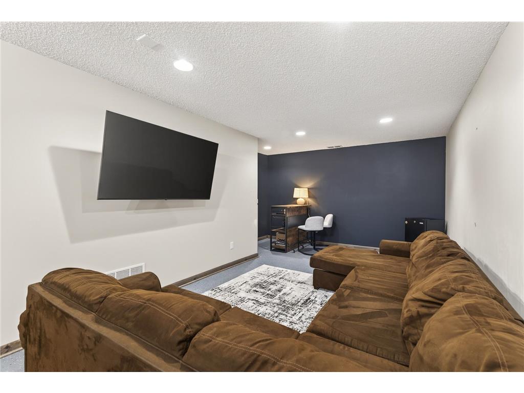 833 White Oak Court New Brighton MN 55112 7078468 image22