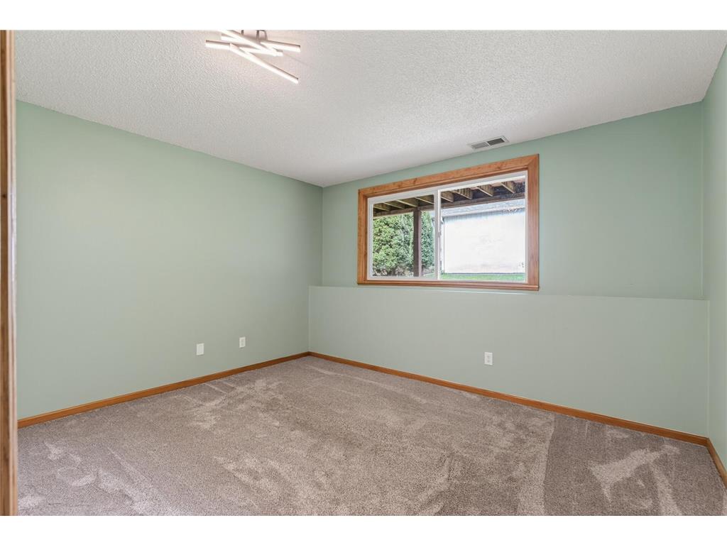 833 White Oak Court New Brighton MN 55112 7078468 image25
