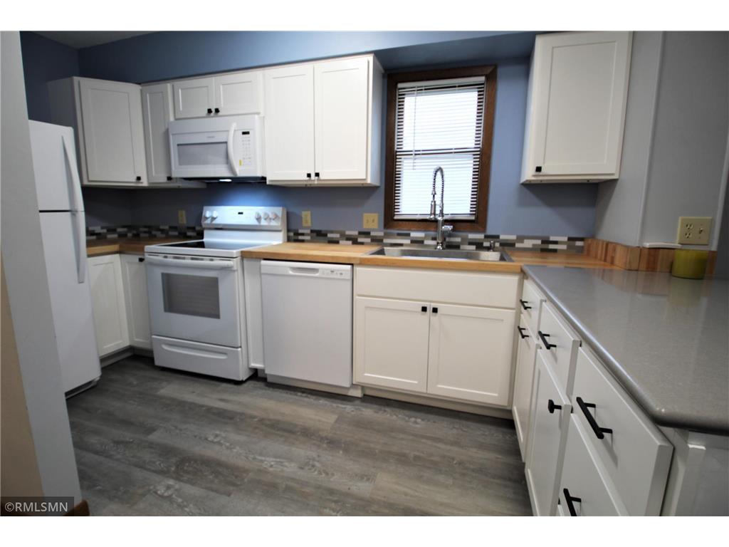 833 Woodgate Drive #207 Vadnais Heights MN 55127 6375680 image1