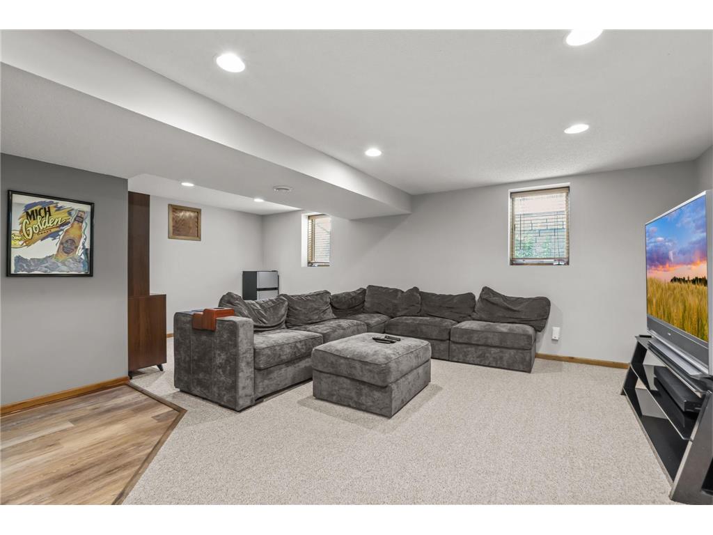 8330 Cleadis Avenue Inver Grove Heights MN 55076 7108460 image24