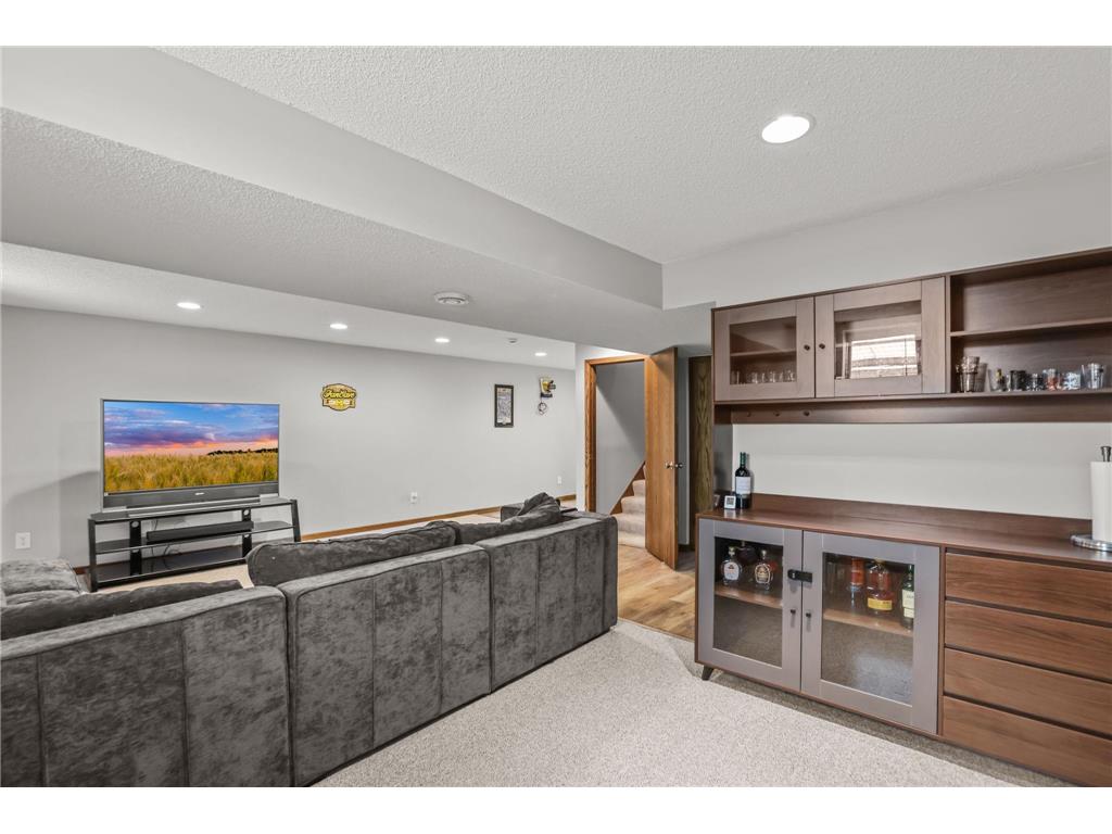 8330 Cleadis Avenue Inver Grove Heights MN 55076 7108460 image26