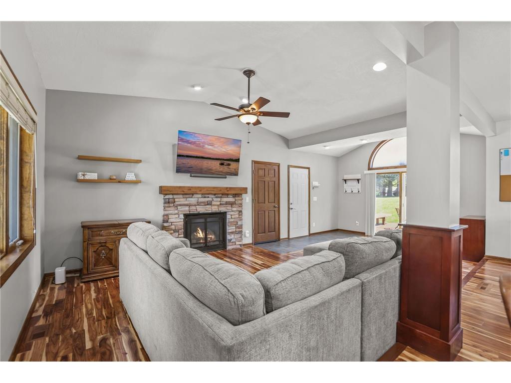 8330 Cleadis Avenue Inver Grove Heights MN 55076 7108460 image3