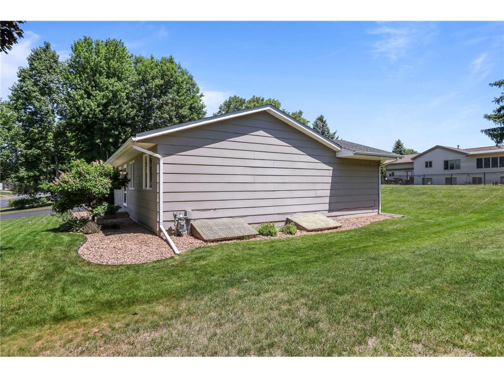 8330 Cleadis Avenue Inver Grove Heights MN 55076 7108460 image38