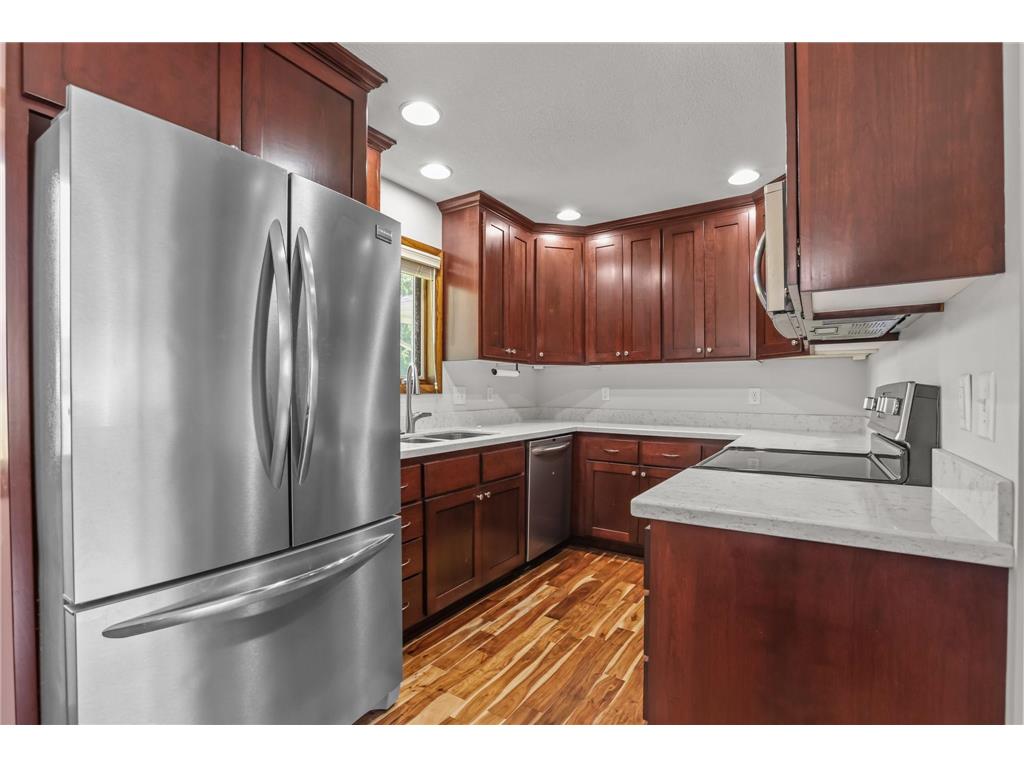 8330 Cleadis Avenue Inver Grove Heights MN 55076 7108460 image8