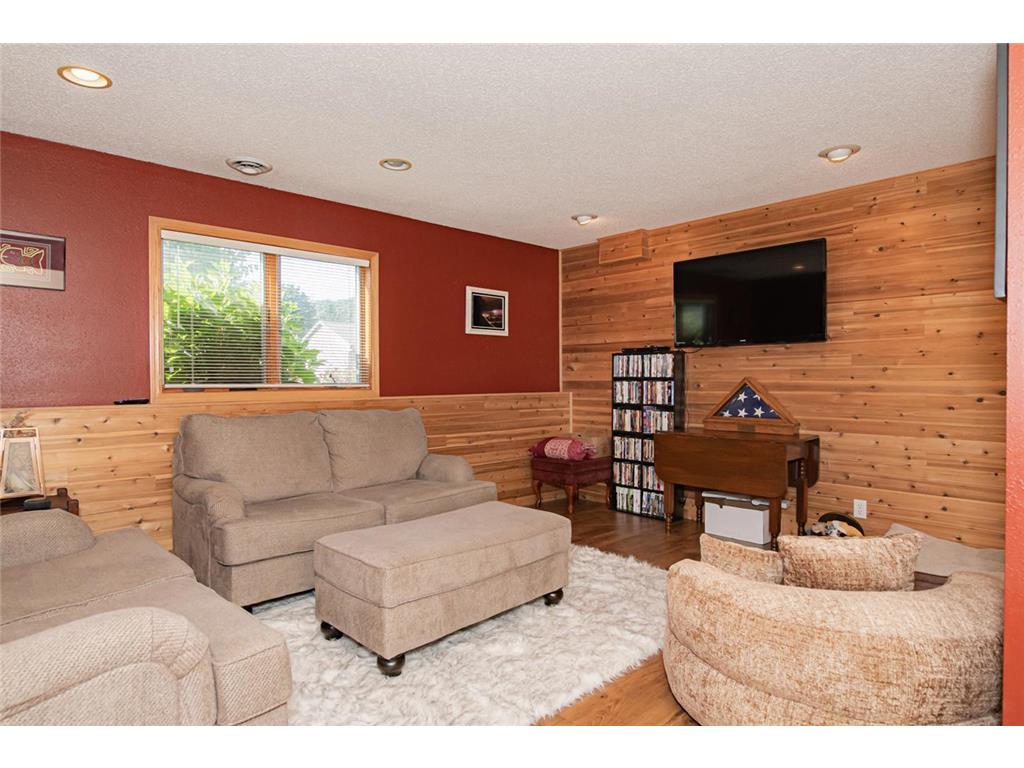 8330 E 10th Street Stockton MN 55987 6826037 image27