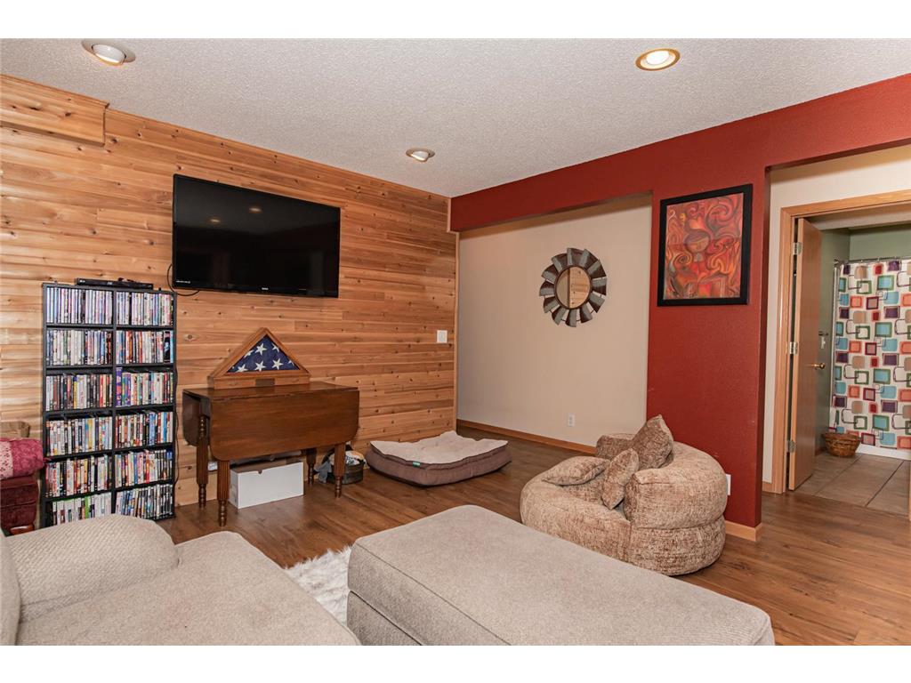 8330 E 10th Street Stockton MN 55987 6826037 image29