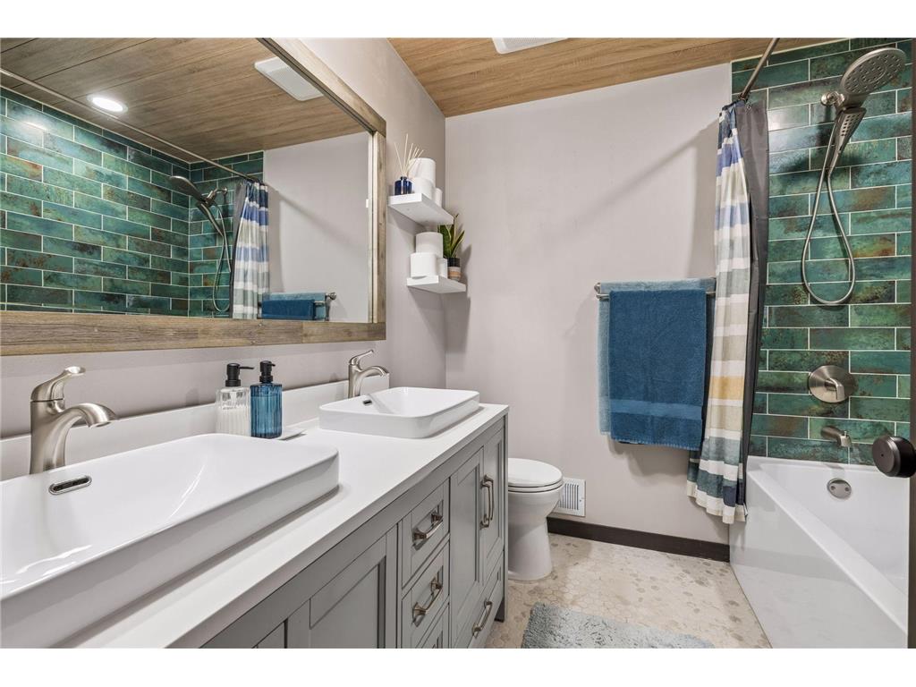8330 Heather Avenue Eden Prairie MN 55347 7079814 image26