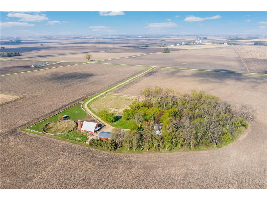 8332 440th Avenue Blue Earth MN 56013 7060944 image60