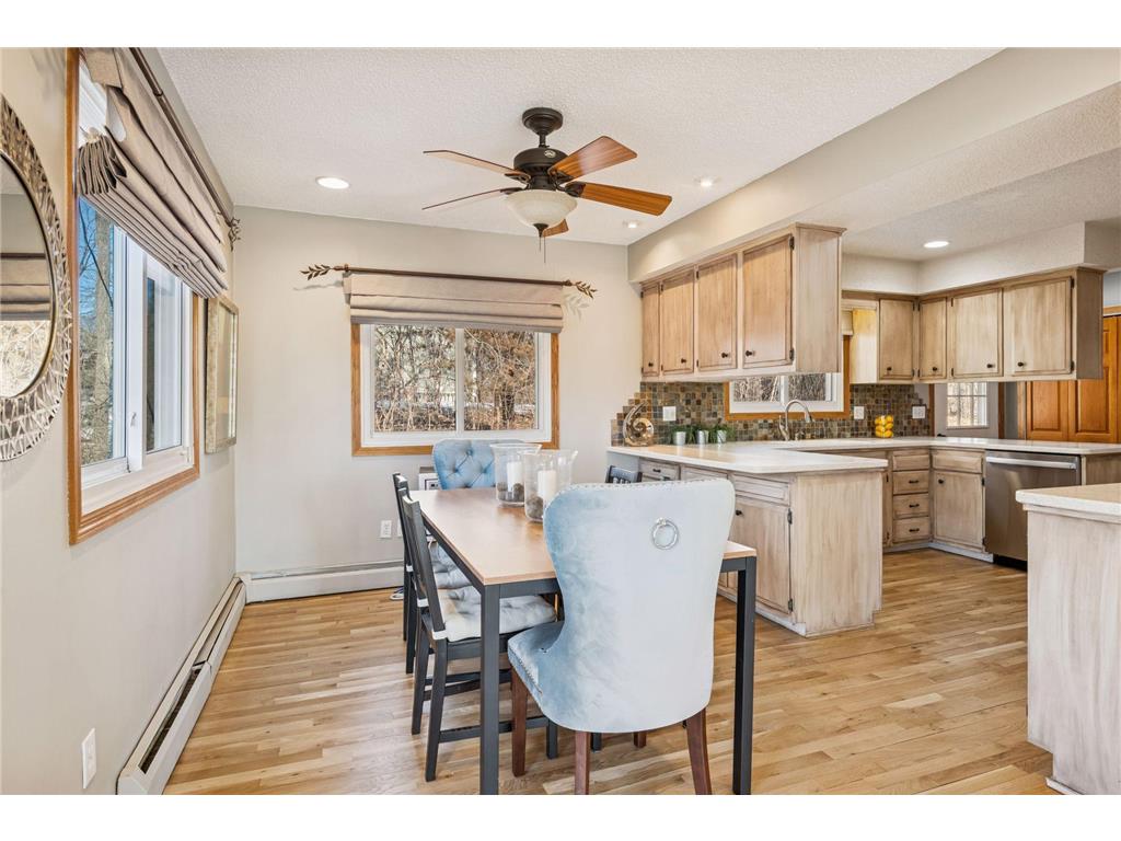 8335 W Bush Lake Road Bloomington MN 55438 7018350 image8