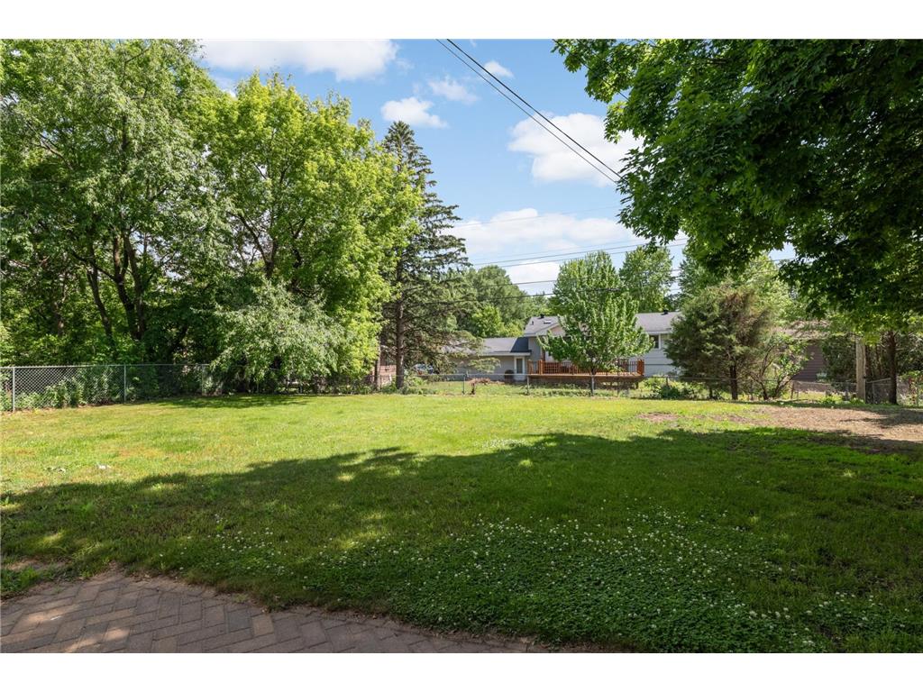 8336 Ewing Road Bloomington MN 55431 7090395 image29