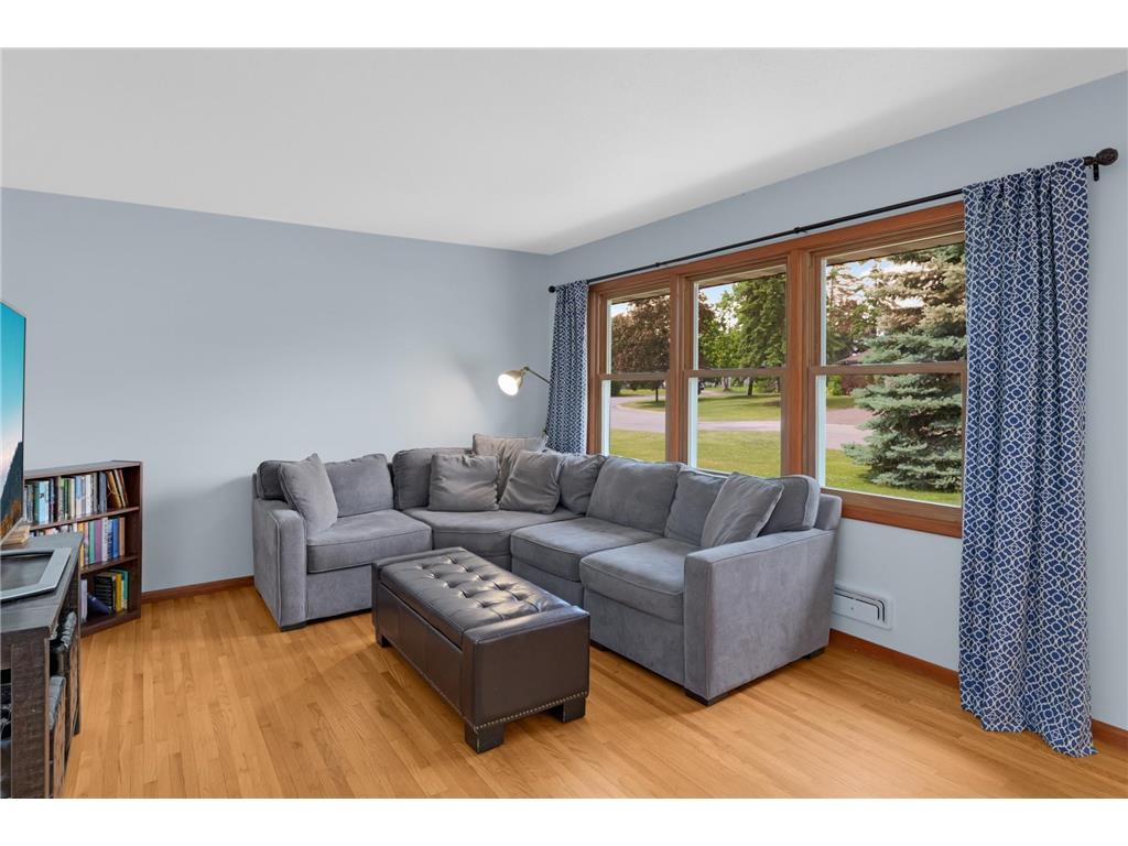 8336 Ewing Road Bloomington MN 55431 7090395 image3