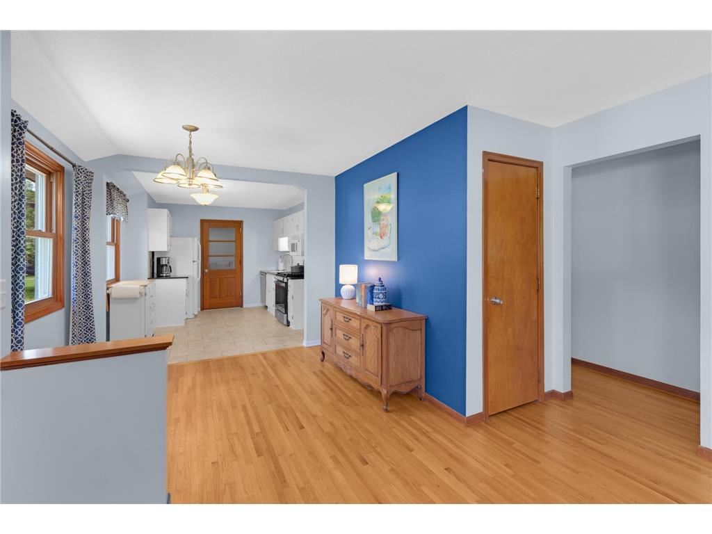 8336 Ewing Road Bloomington MN 55431 7090395 image4