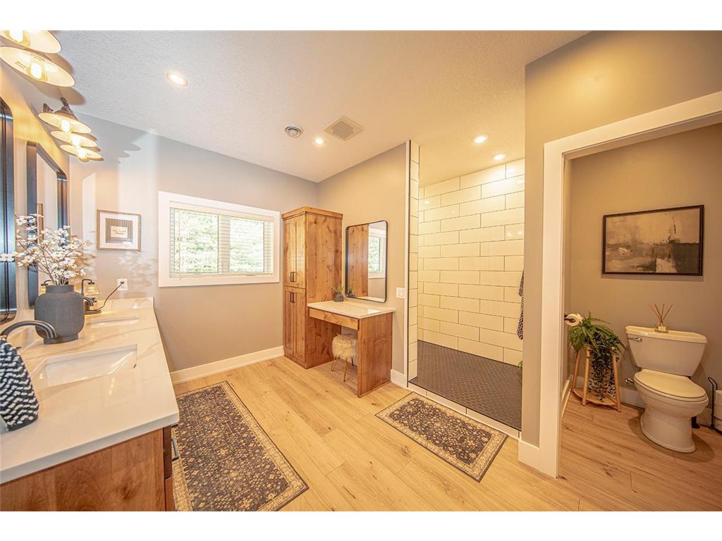834 375th Avenue NE Stanchfield MN 55080 7071506 image37