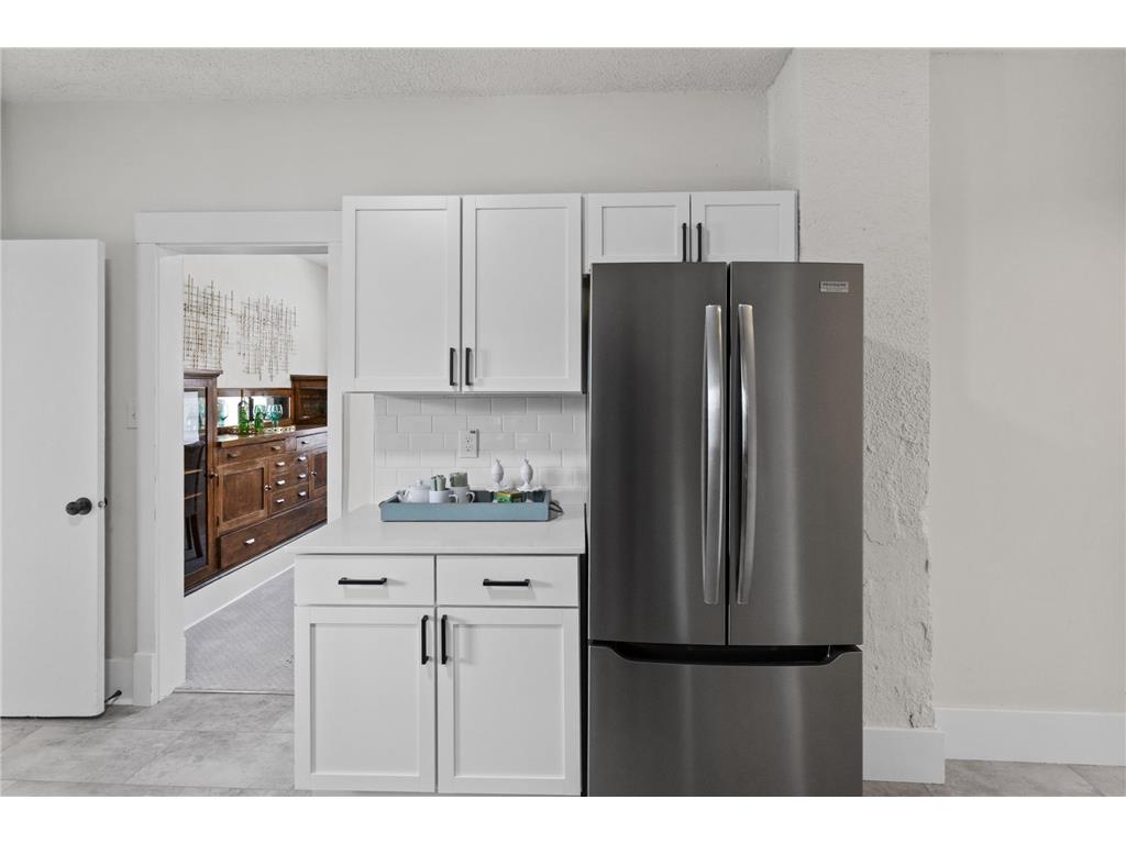 834 Blair Avenue Saint Paul MN 55104 7002532 image4