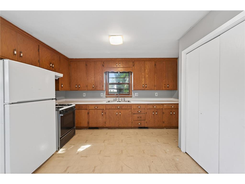 834 Iroquois Avenue Saint Paul MN 55119 7079701 image12