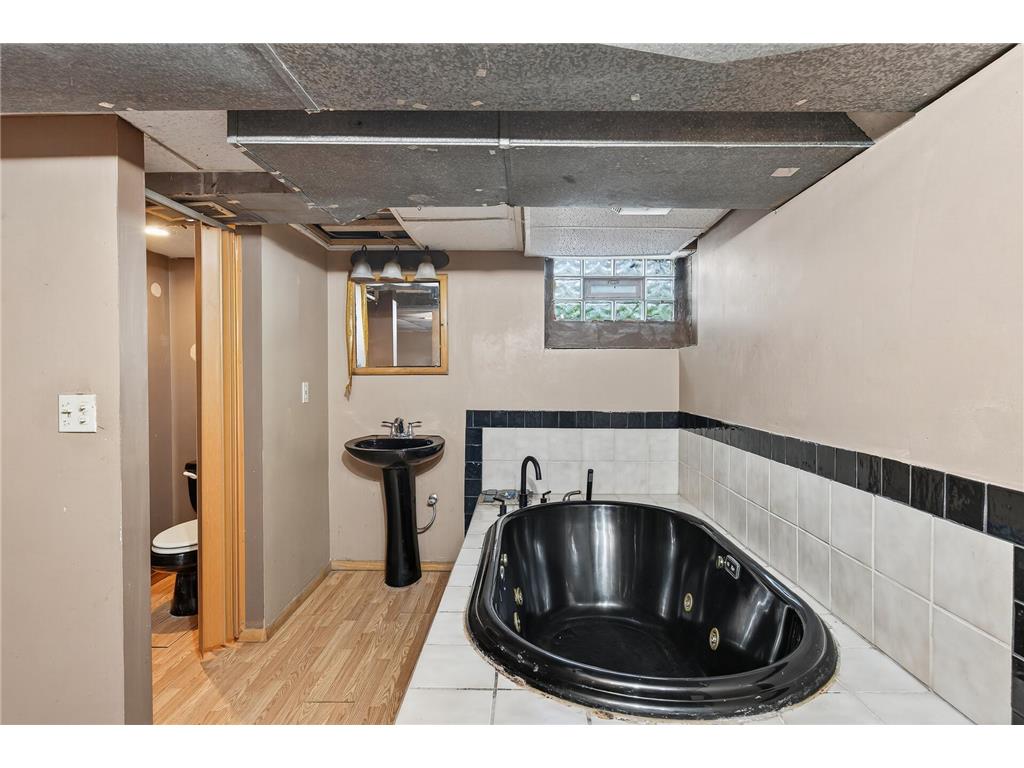 834 Iroquois Avenue Saint Paul MN 55119 7079701 image25