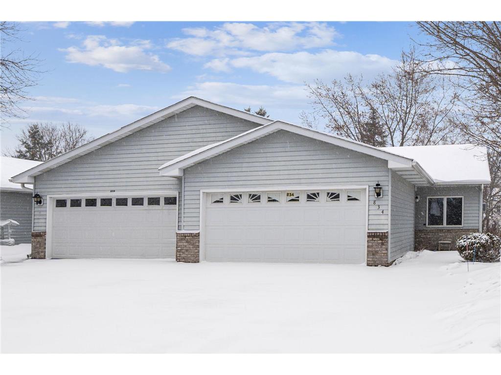 834 Oak Court Osceola WI 54020 6508329 image1