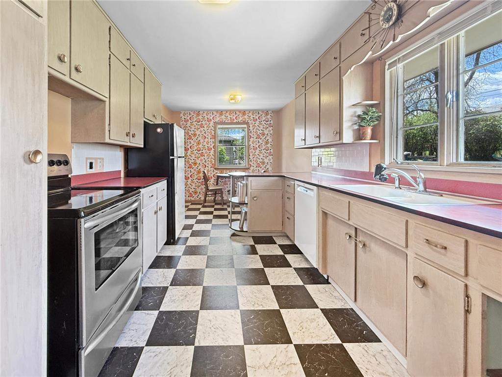 834 S Orient Street Fairmont MN 56031 7064766 image11