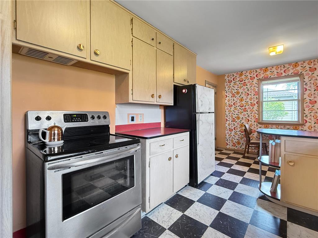 834 S Orient Street Fairmont MN 56031 7064766 image14
