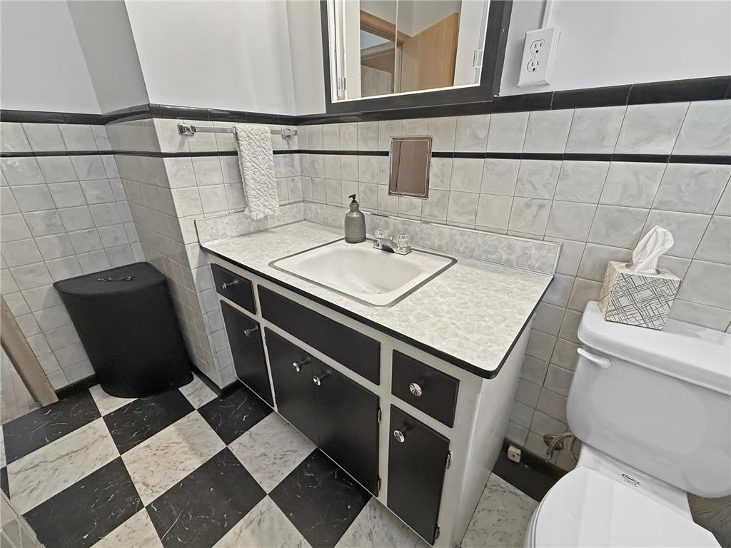 834 S Orient Street Fairmont MN 56031 7064766 image22